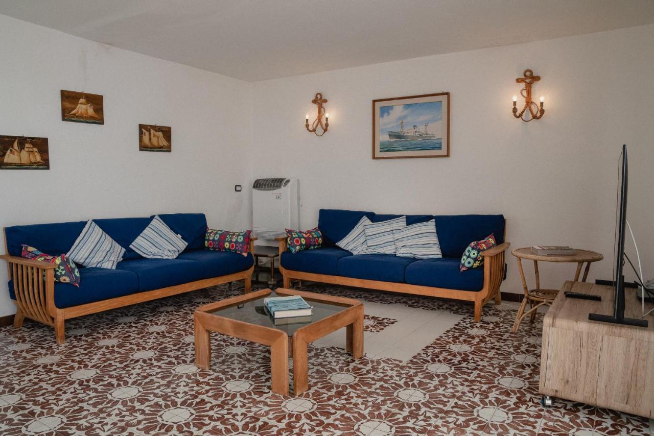 Be Your Home - Appartamento 4 Camere Sul Mare Scesa Al Mare Privata Santa Marinella Eksteriør billede
