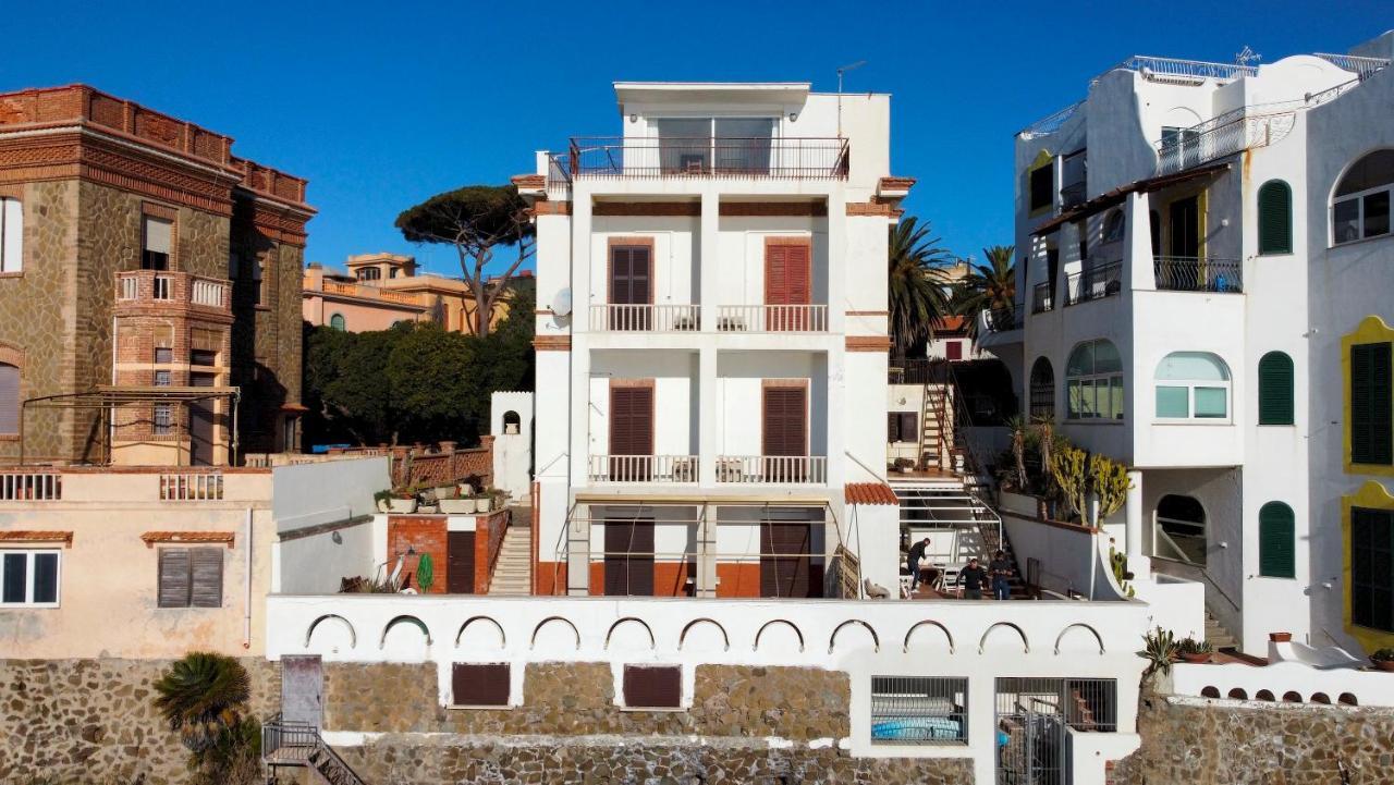 Be Your Home - Appartamento 4 Camere Sul Mare Scesa Al Mare Privata Santa Marinella Eksteriør billede